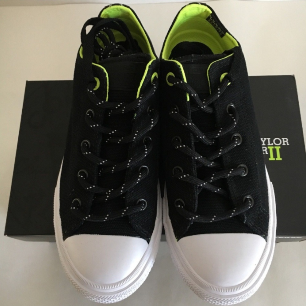 Brand New Converse CTASII OX BLACK/VOLT/WHITE